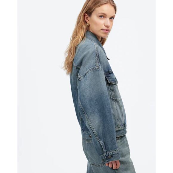 NWOT Madewell Relaxed Crop Trucker Jean Jacket In Billings Wash Size Small - Picture 2 of 9